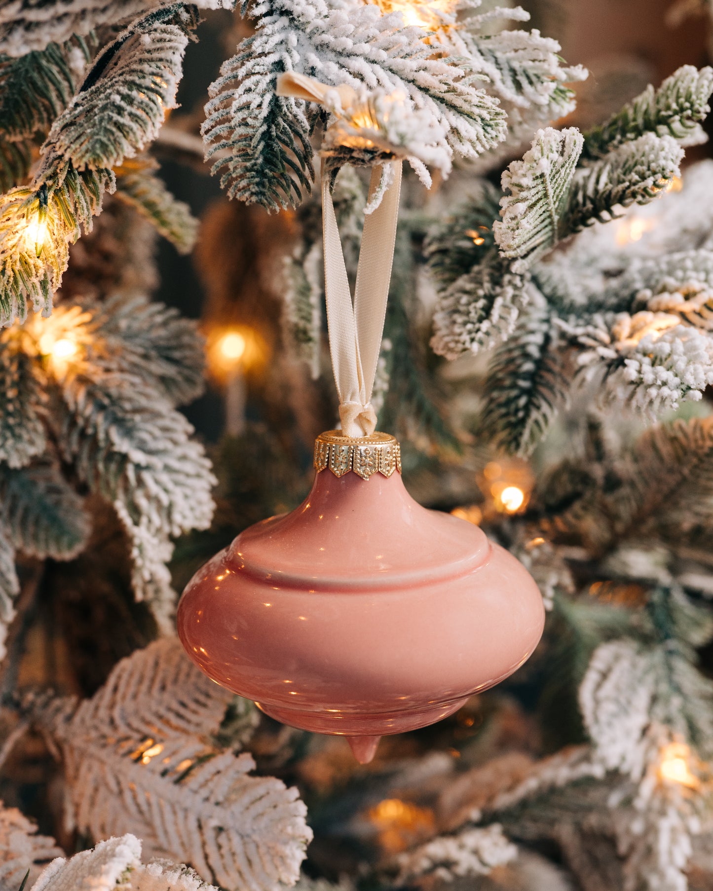 TSI Exclusive Finial Rookwood Ornament - Rose