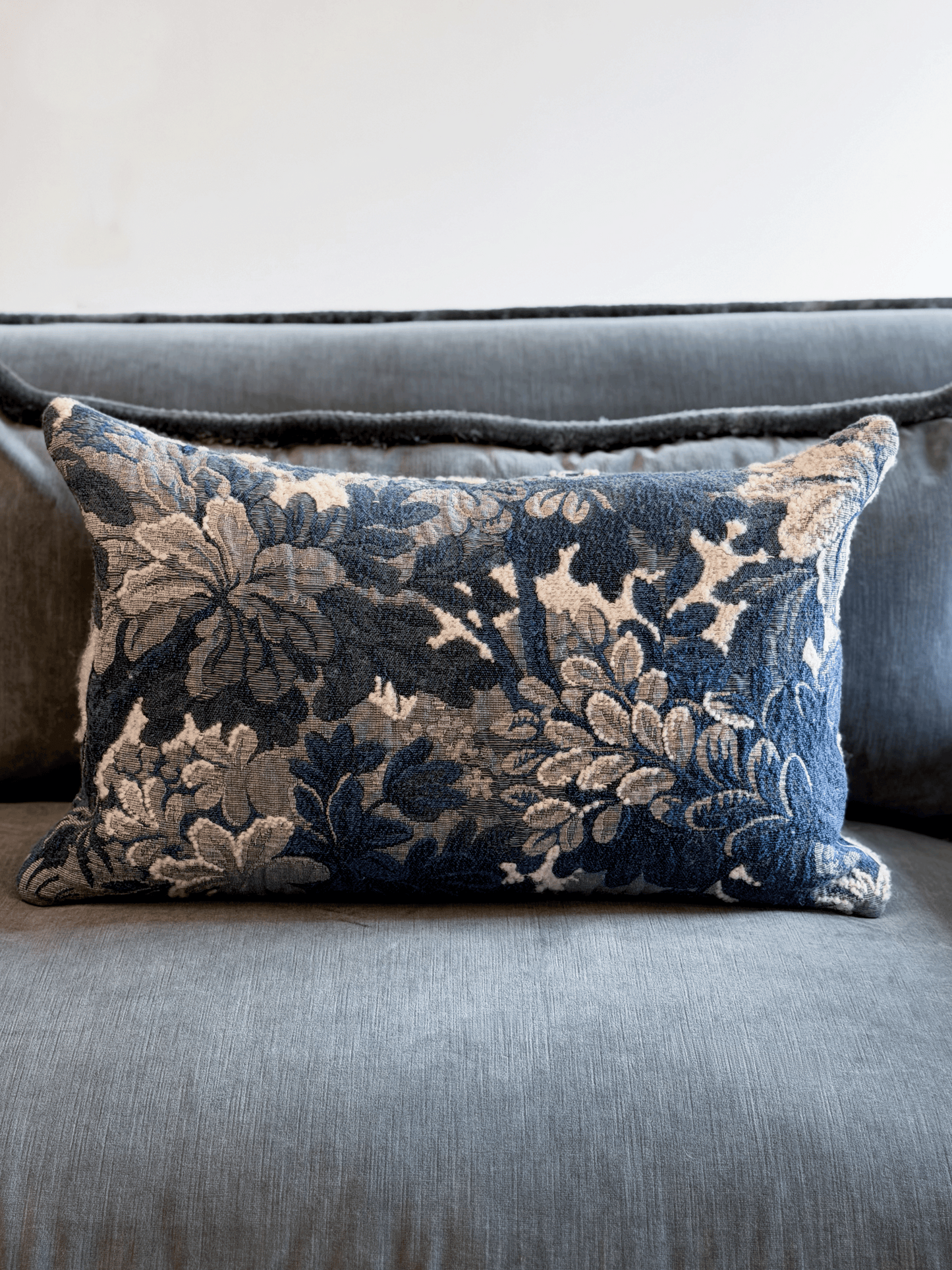 Ridge Edge, Blue – Lumbar Pillow