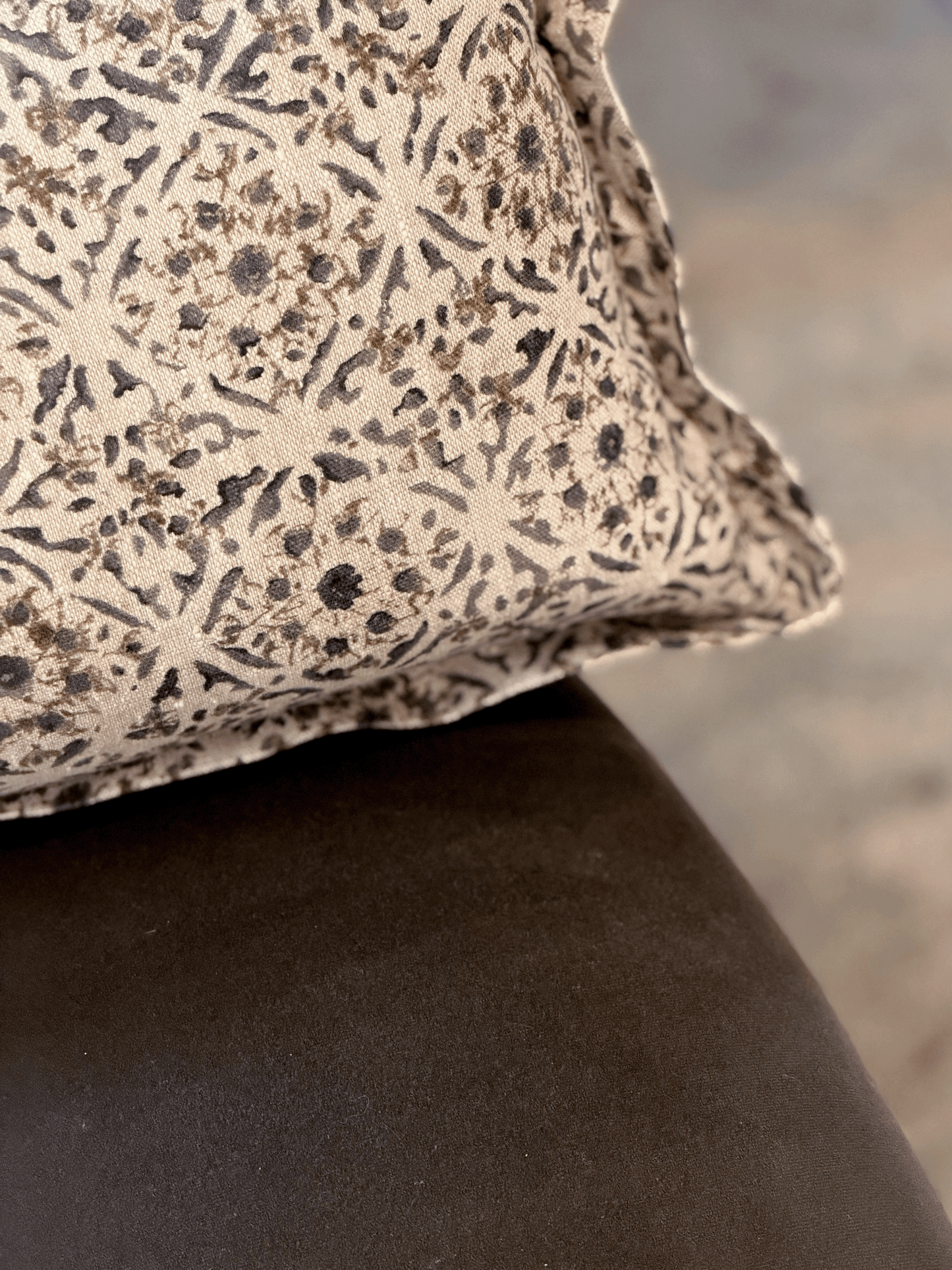 Delaval, Brown – Lumbar Pillow