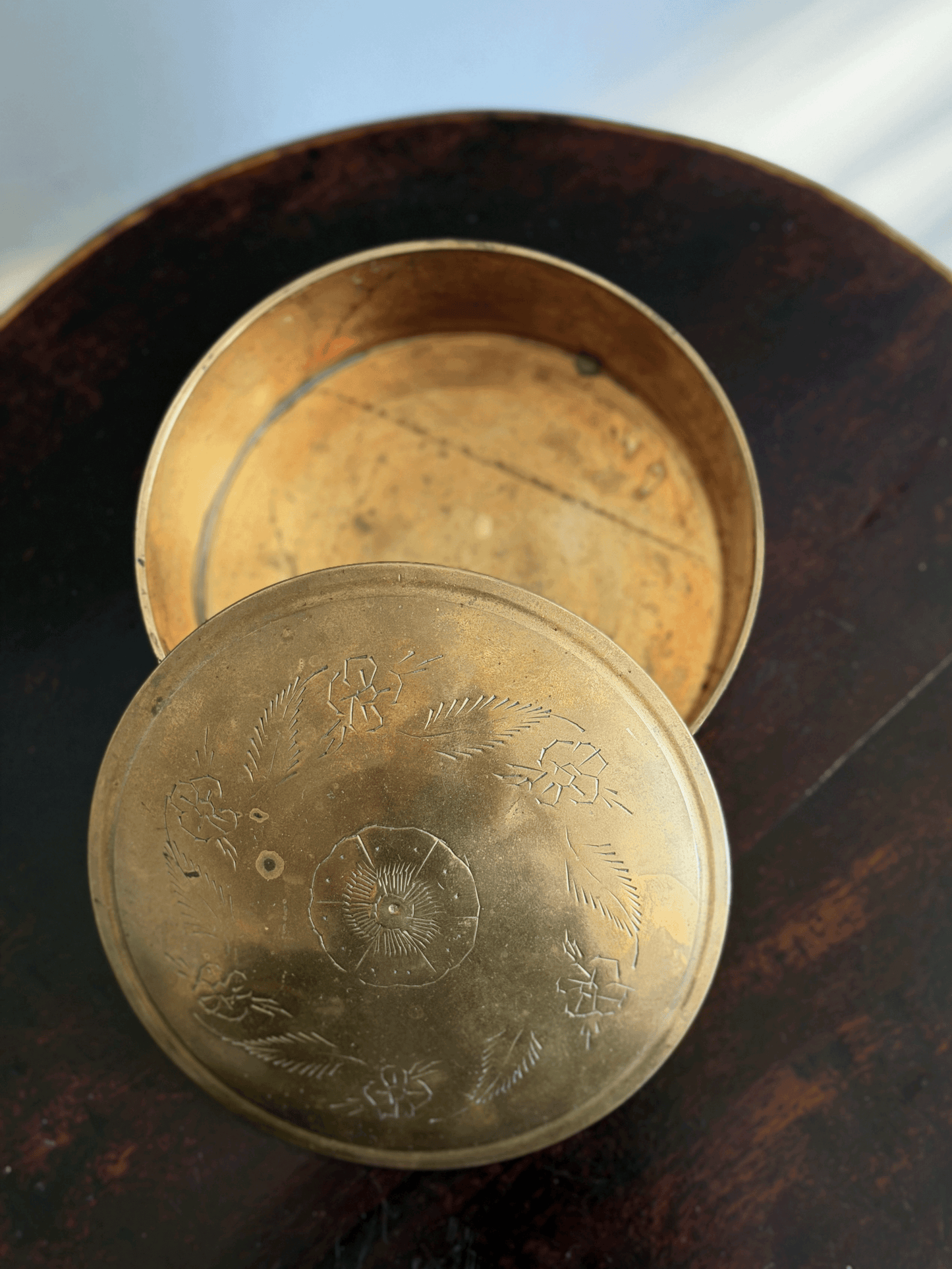 Vintage Hollywood Regency Etched Brass Catchall Box
