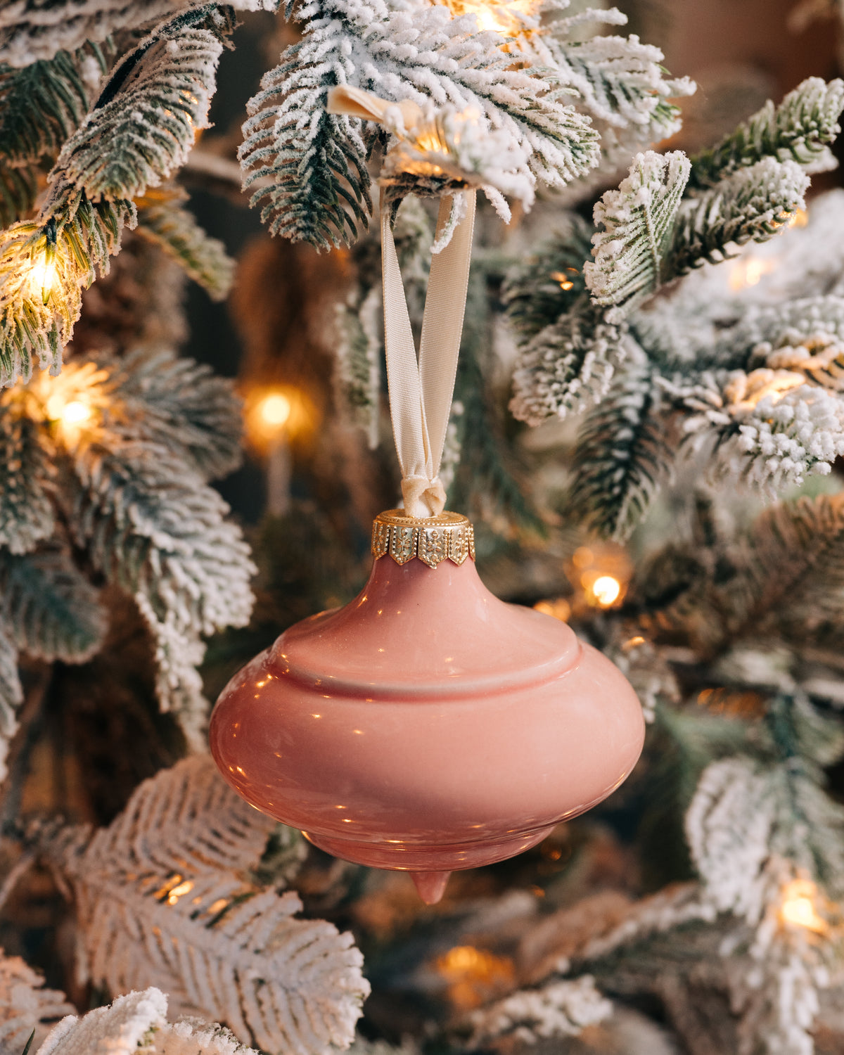 TSI Exclusive Finial Rookwood Ornament - Rose