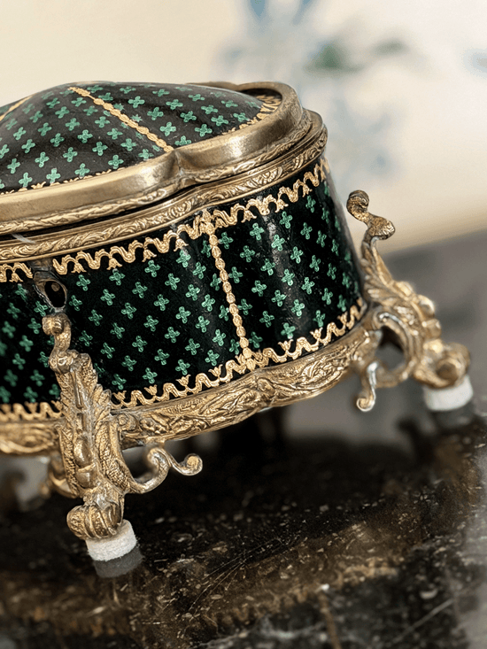 19th Century French Ormulu lidded box with Black and Green Clover Pattern