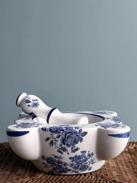 "CAL Delfts" Floral Faience Mortar & Pestle