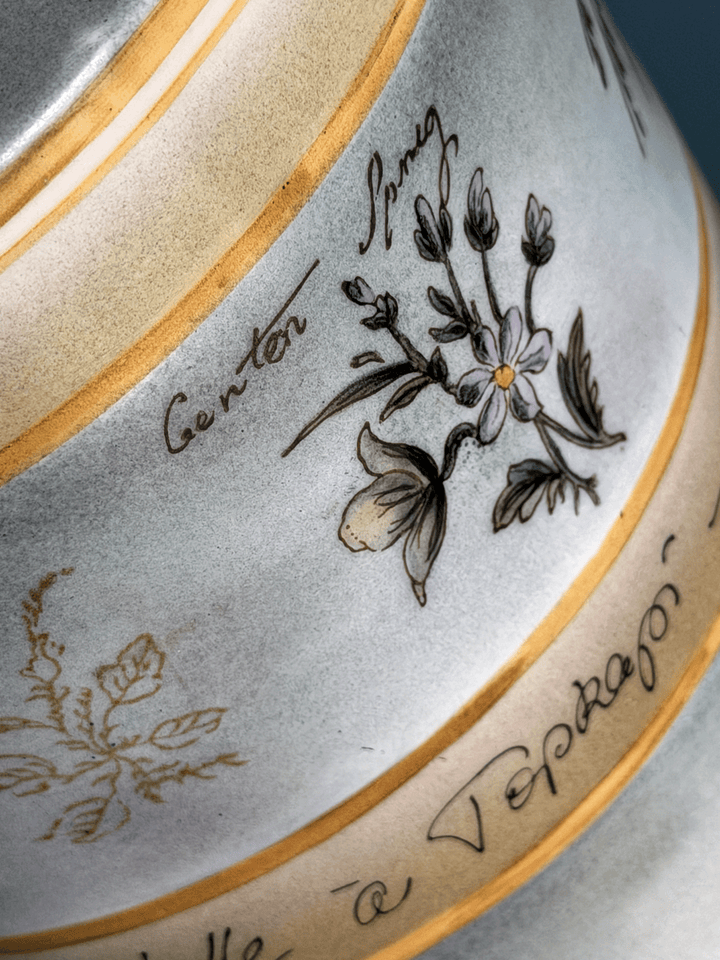 "Roses de Bagatelle" Apothecary Jar