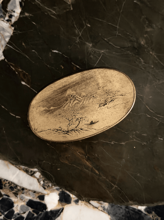 Antique Japanese Showa Era Incised Gold Kiri Wood Box with Nashiji Interior