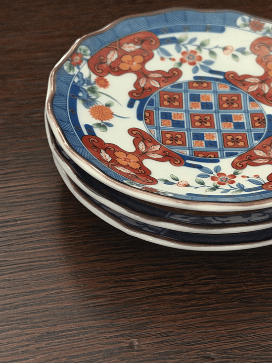 Antique Japanese Imari Plates — Set of 3