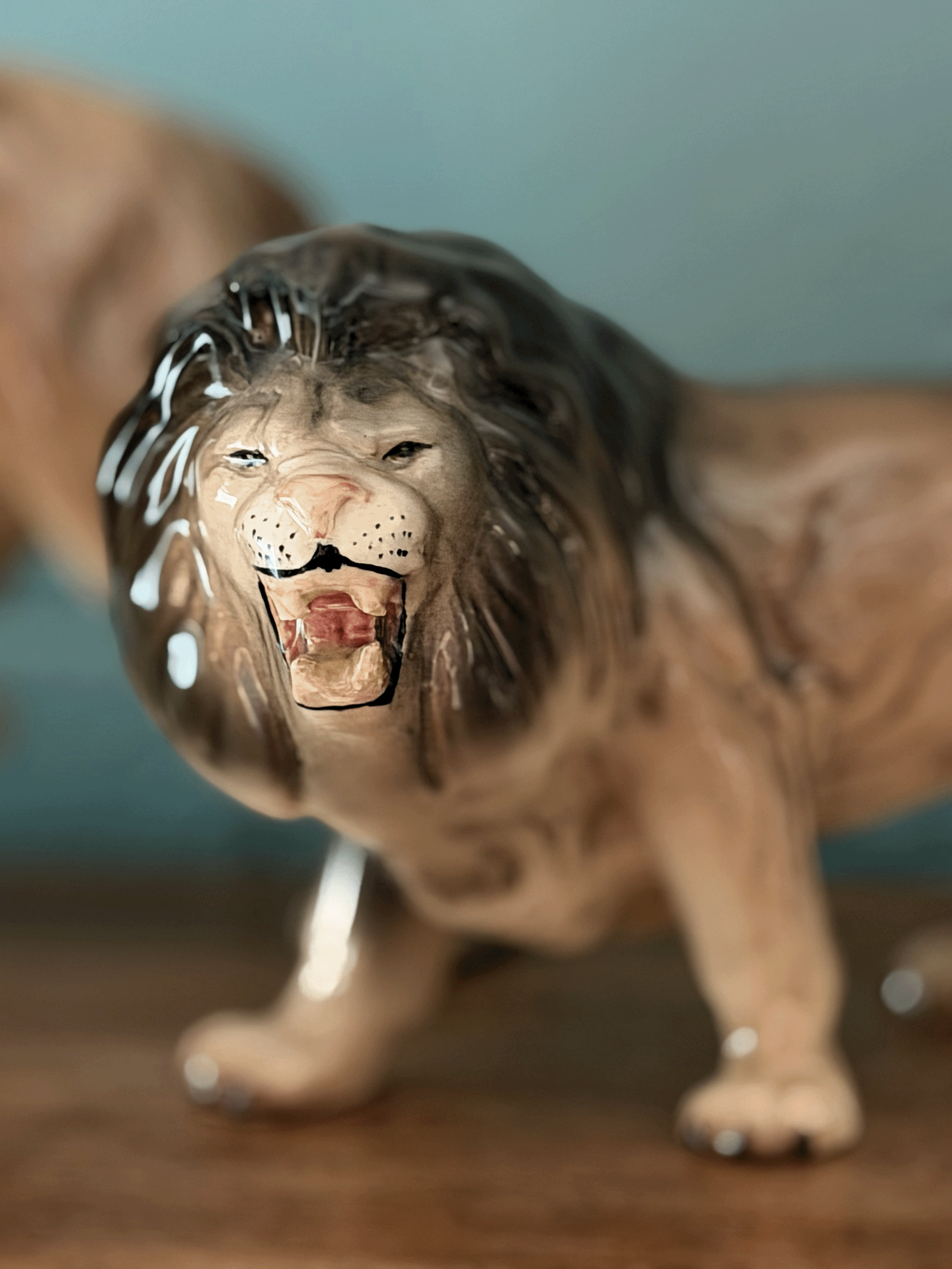 Vintage English Glazed Porcelain Lions - Set of 2