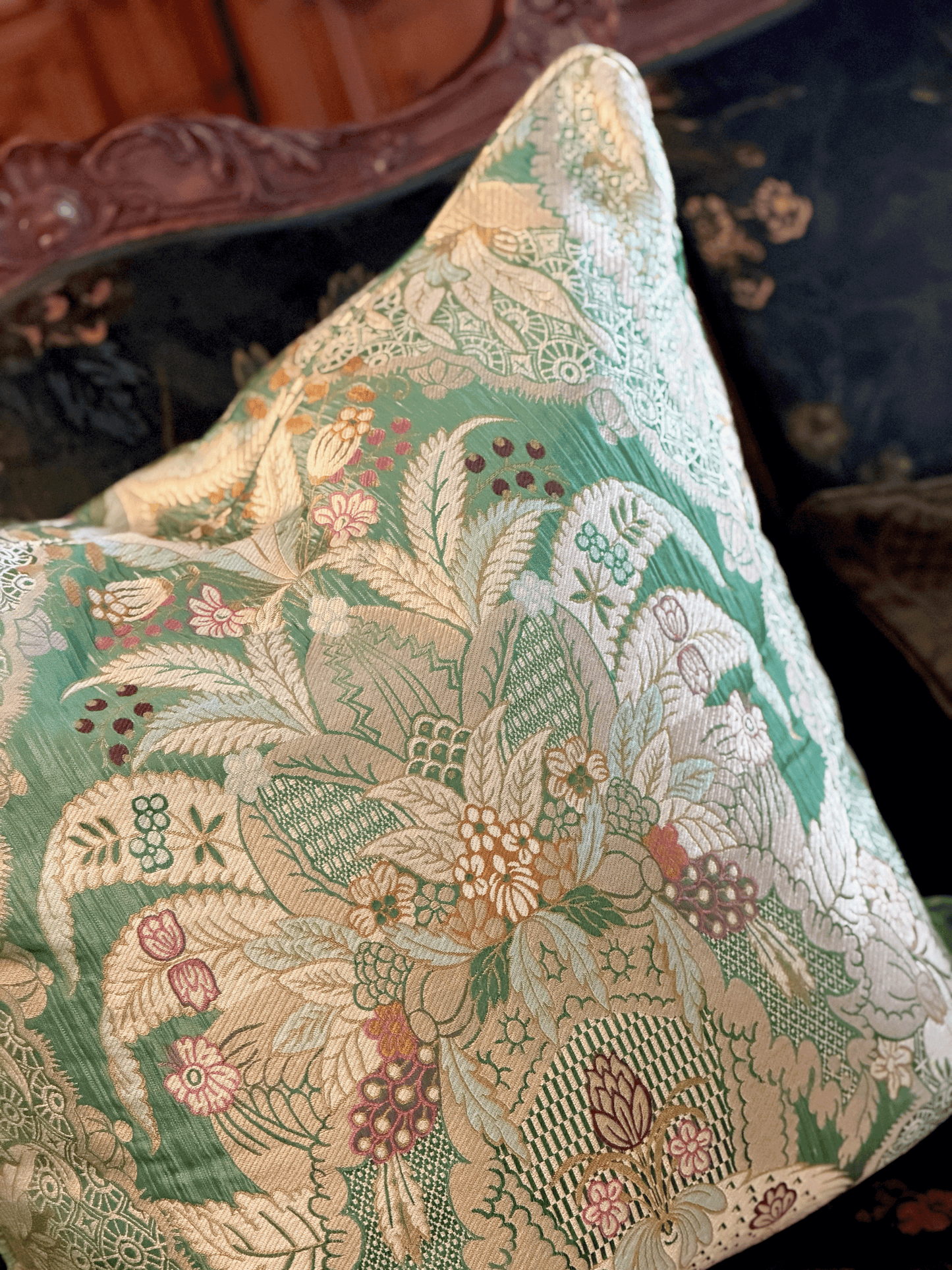 Algae, Mint – Throw Pillow