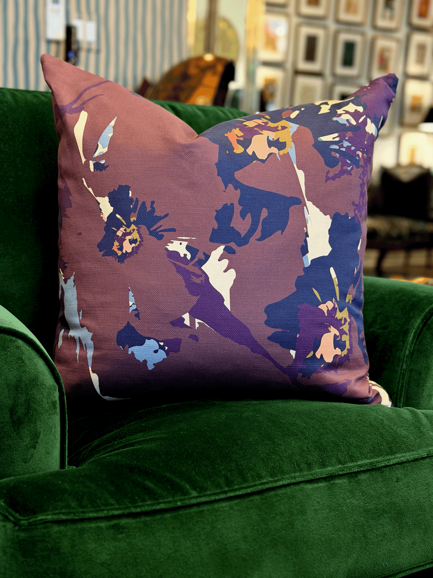 Mauve Marigold – Throw Pillow