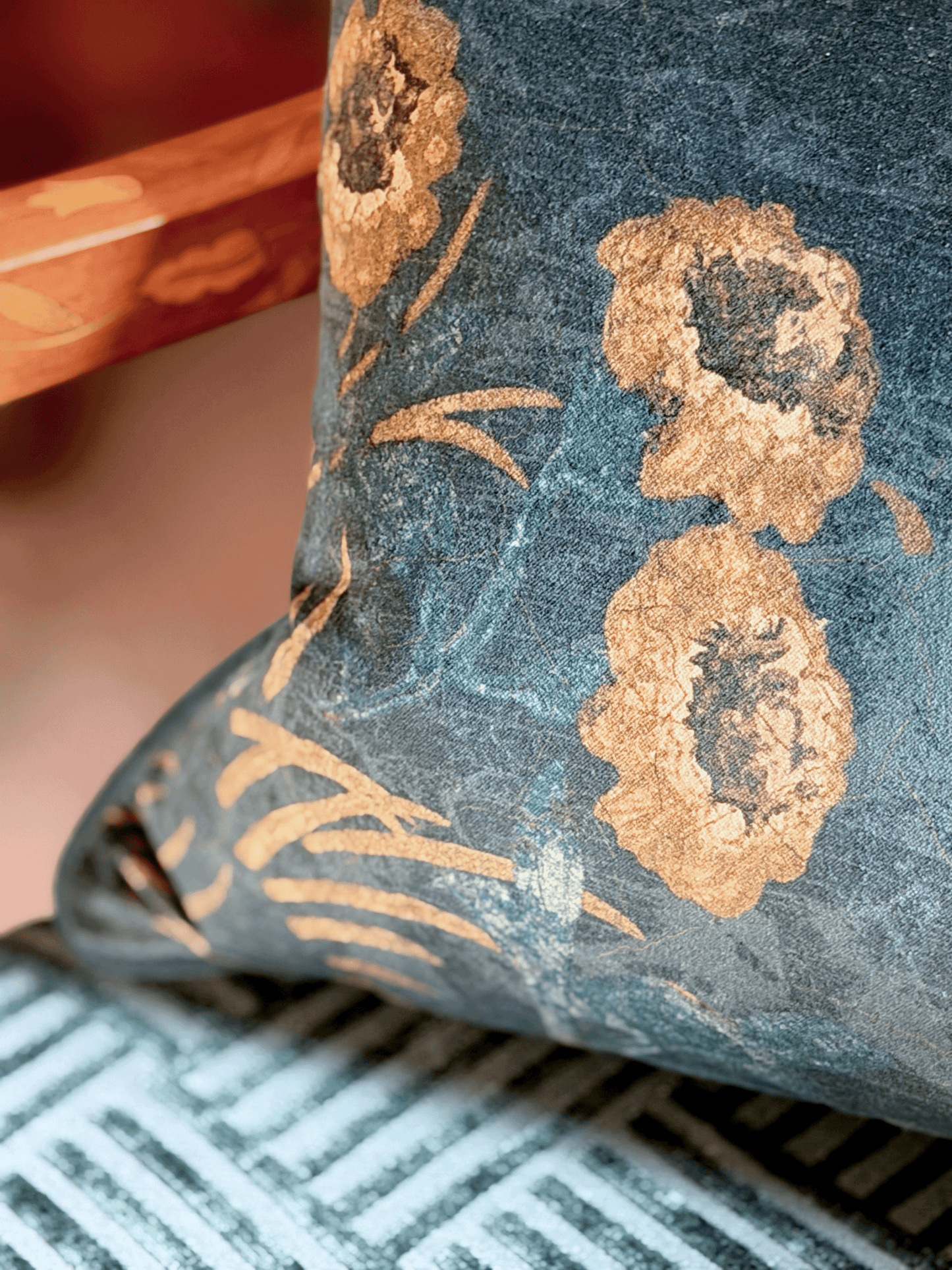 Campbell Floral, Hedgerow – Throw Pillow