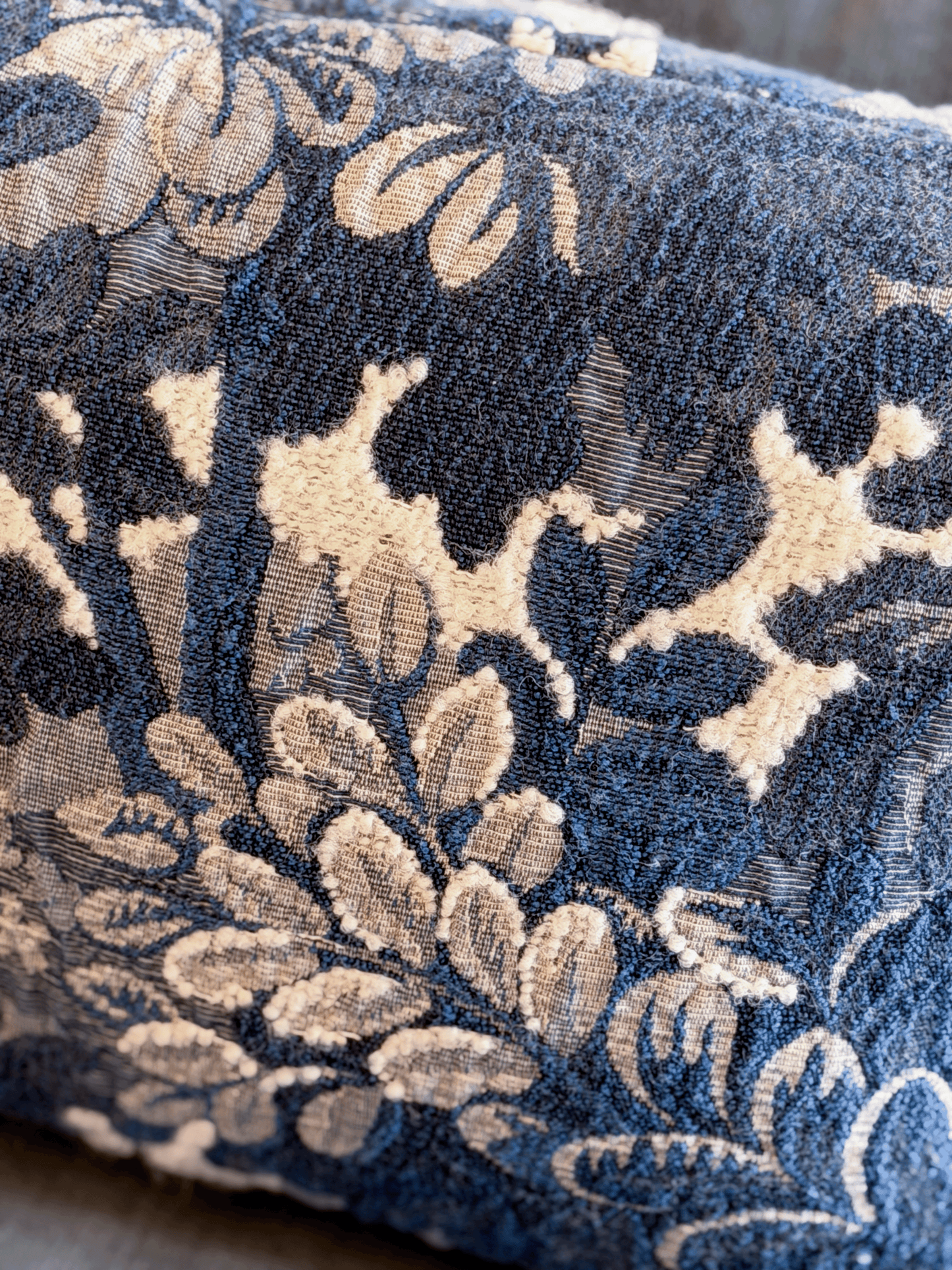 Ridge Edge, Blue – Lumbar Pillow