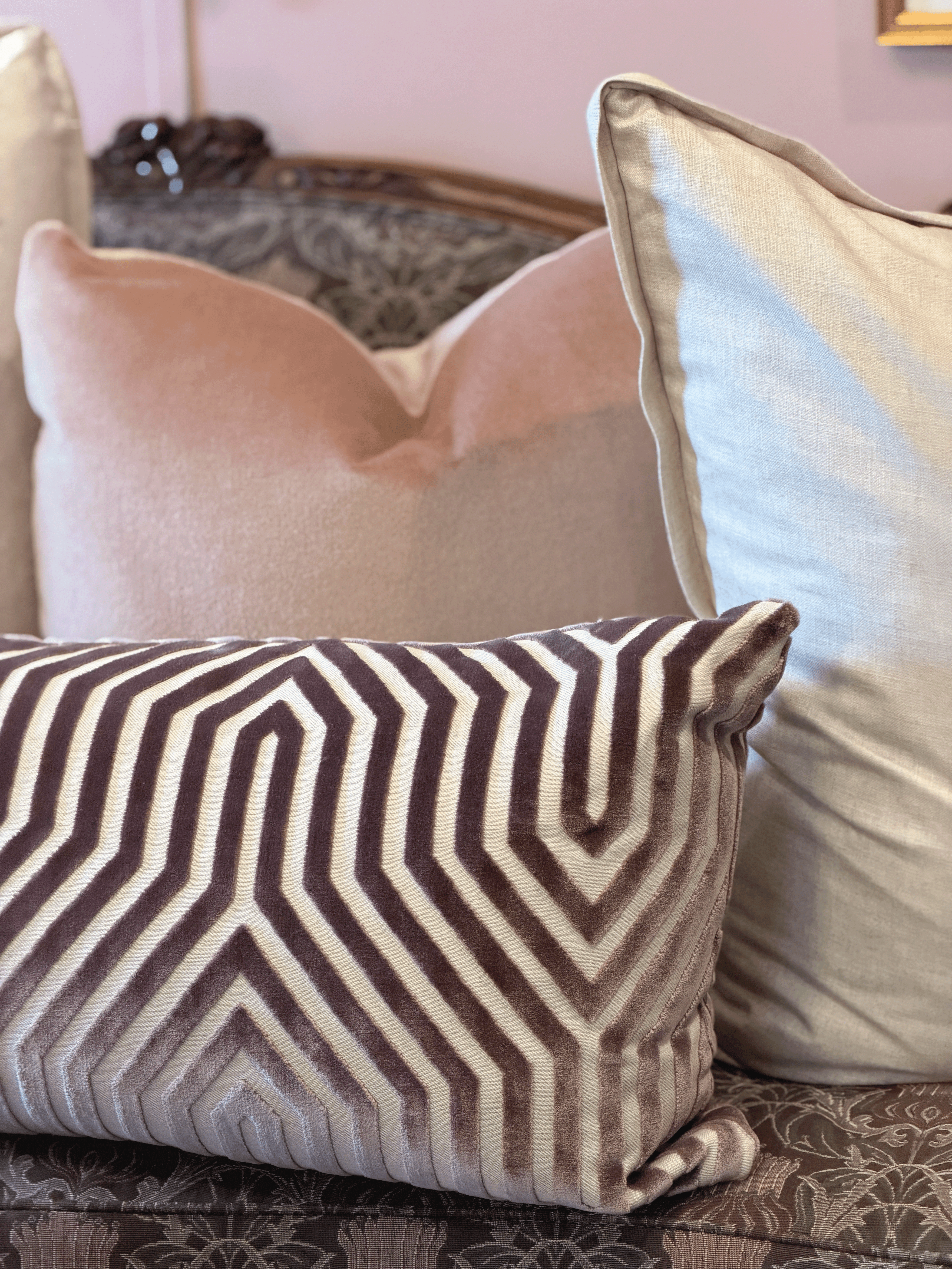 Vanderbilt, Lilac – Large Lumbar