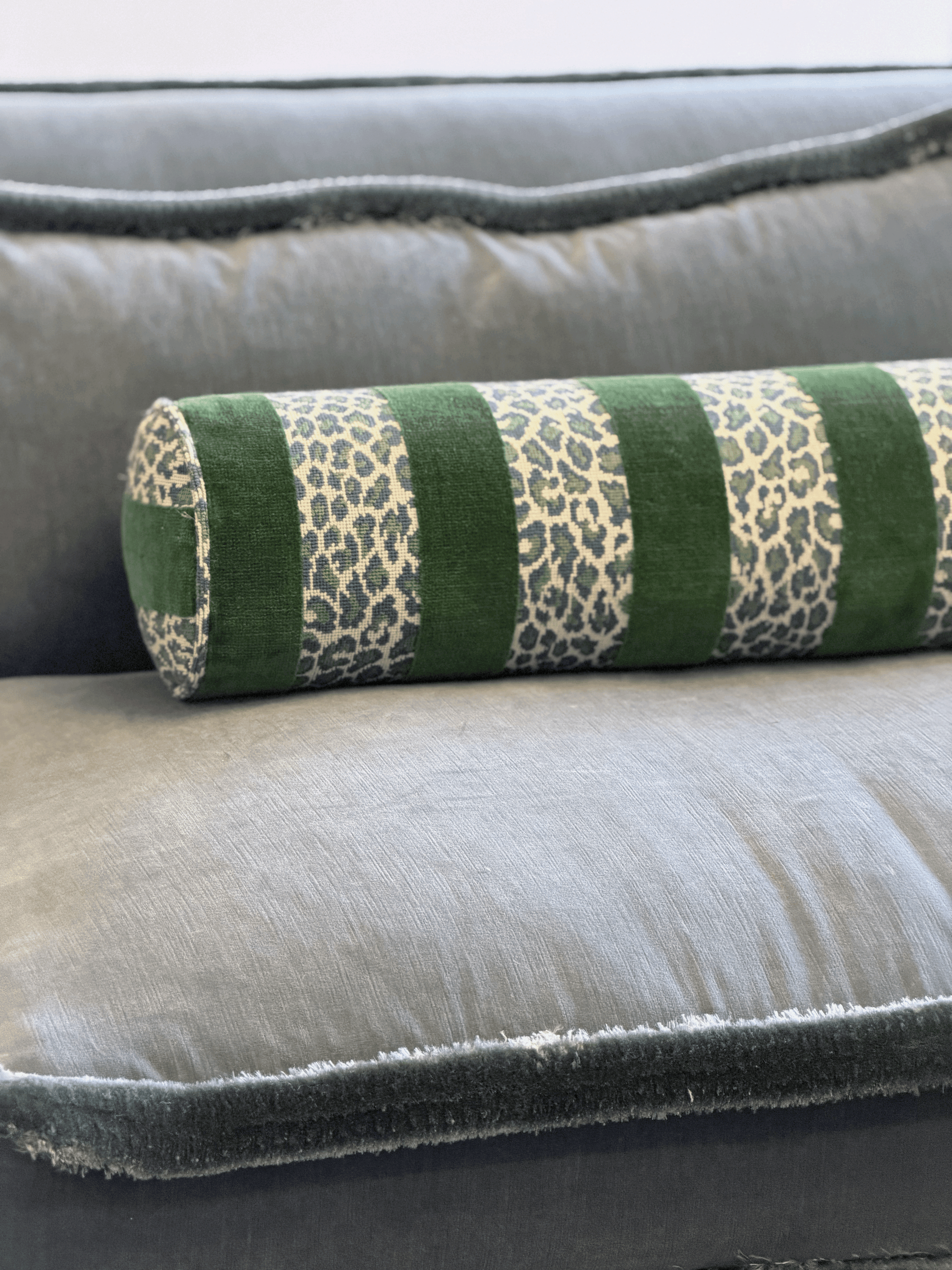 Guepard Stripe, Emerald – Bolster