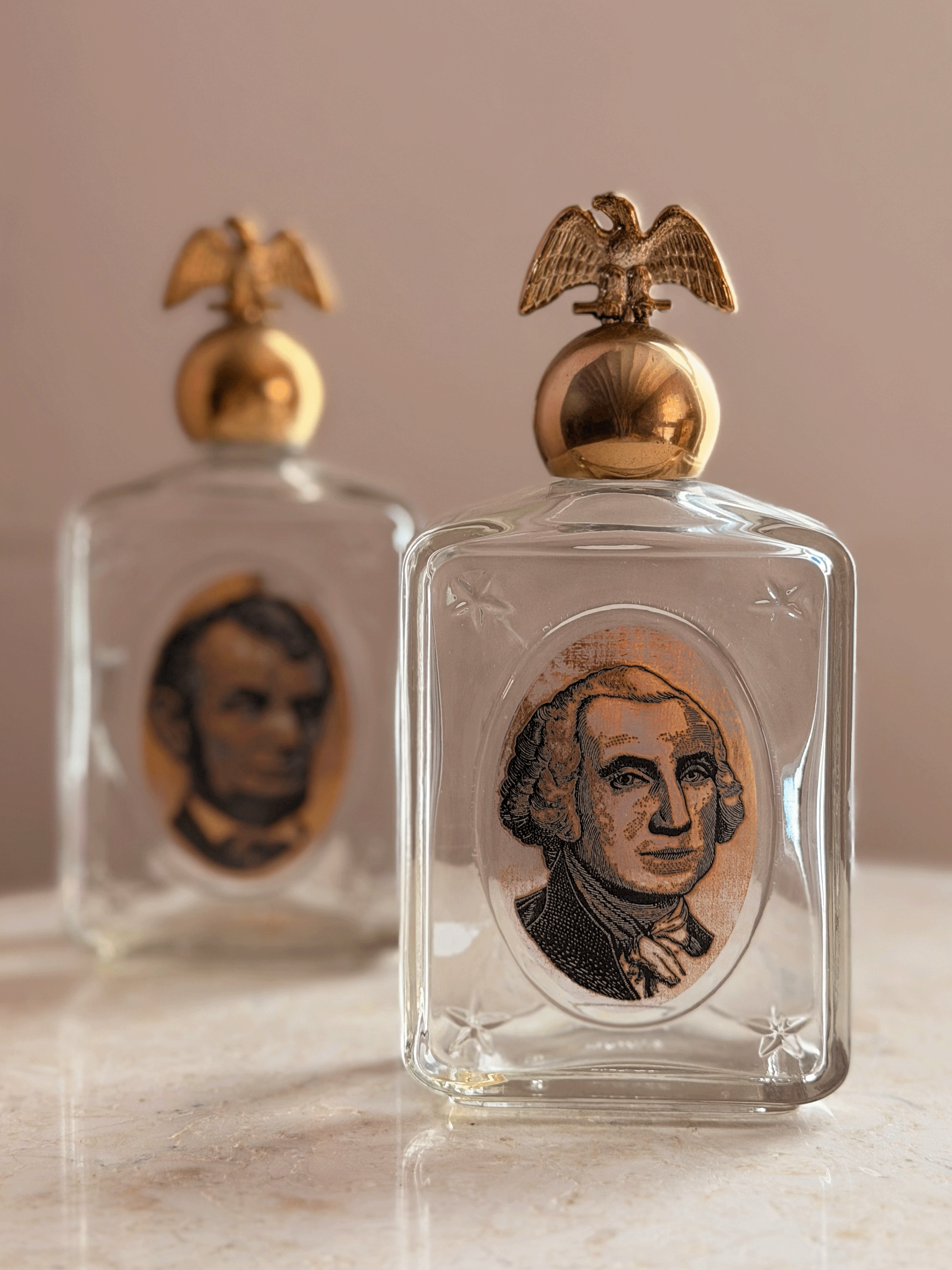Vintage 1970s Avon Aftershave Bottle, President Washington