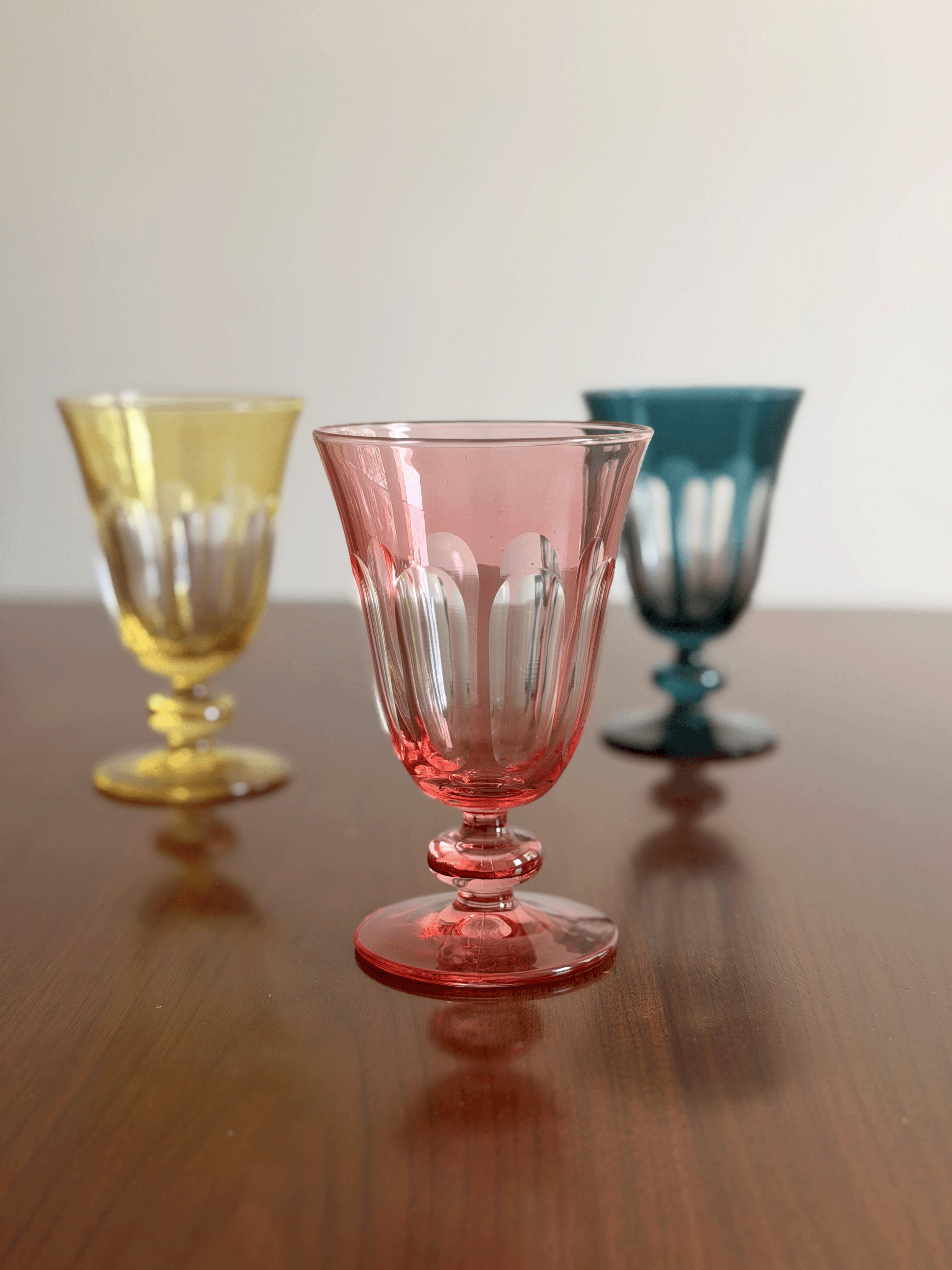 Tulip Glass in Kitten, Set of 2