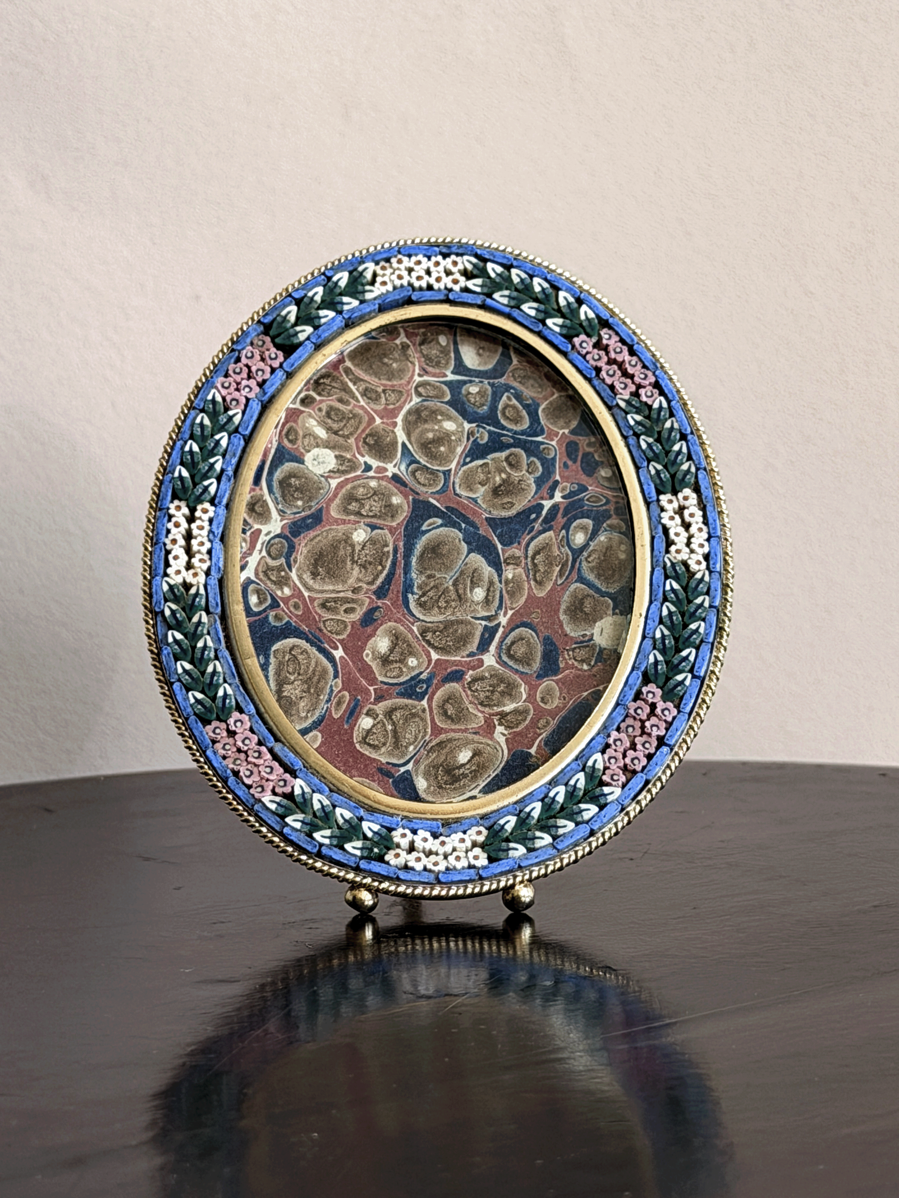 Micro Mosaic Oval Frame